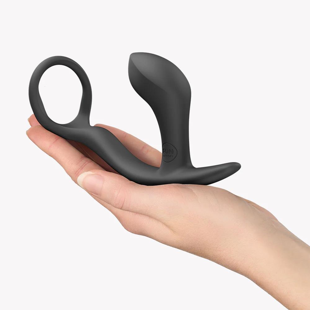 2-Pierścień erekcyjny z masażerem prostaty Fun Factory Bootie Ring czarny-2