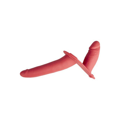 3-Podwójny strap-on koloru czerwonego na szelkach-3