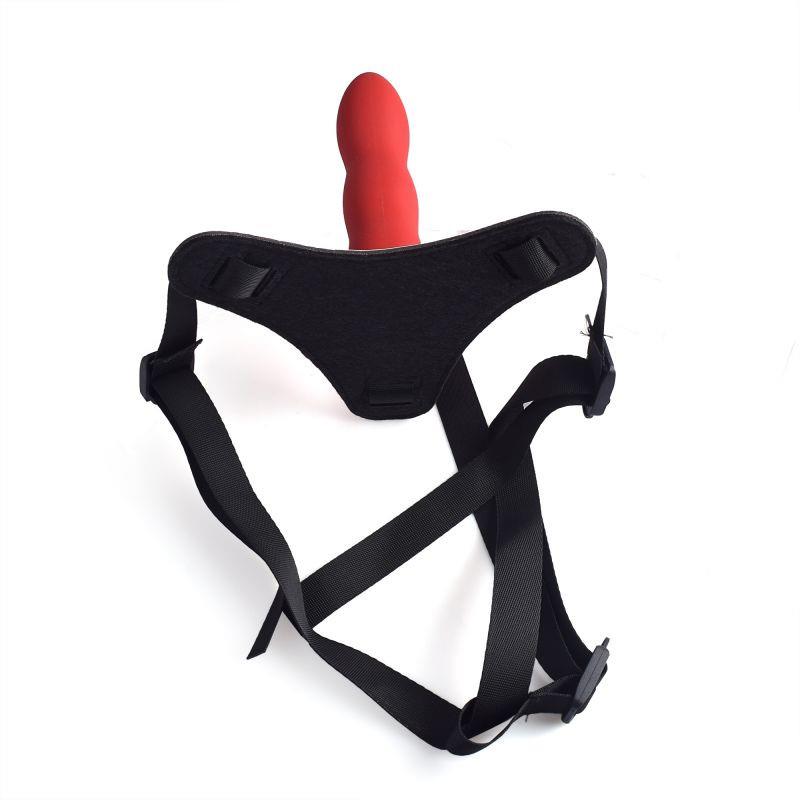 4-Czerwone kuszące dildo ze strap-on na szelkach-4