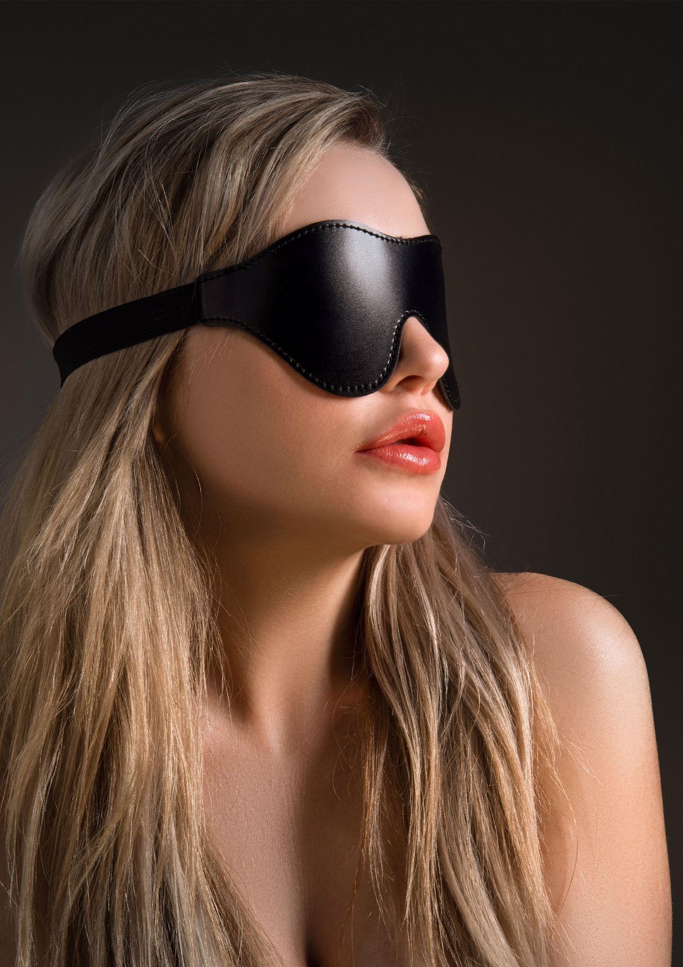 5-Intense Dark Blindfold Black-5