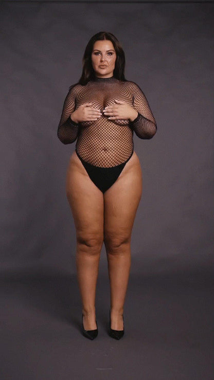 7-Body with fishnet structure and turtle neck.-7