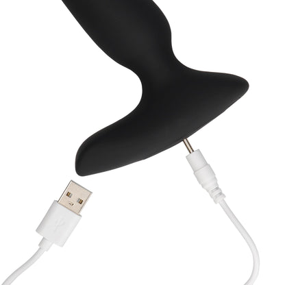 8-Smooth Vibrating Anal Plug with Remote Control-8