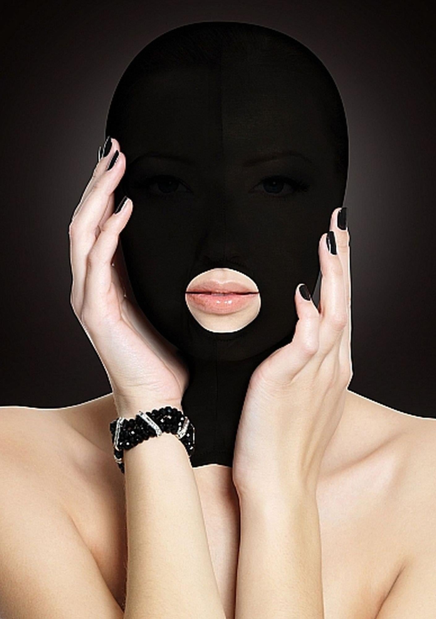 1-Submission Mask - Black-1