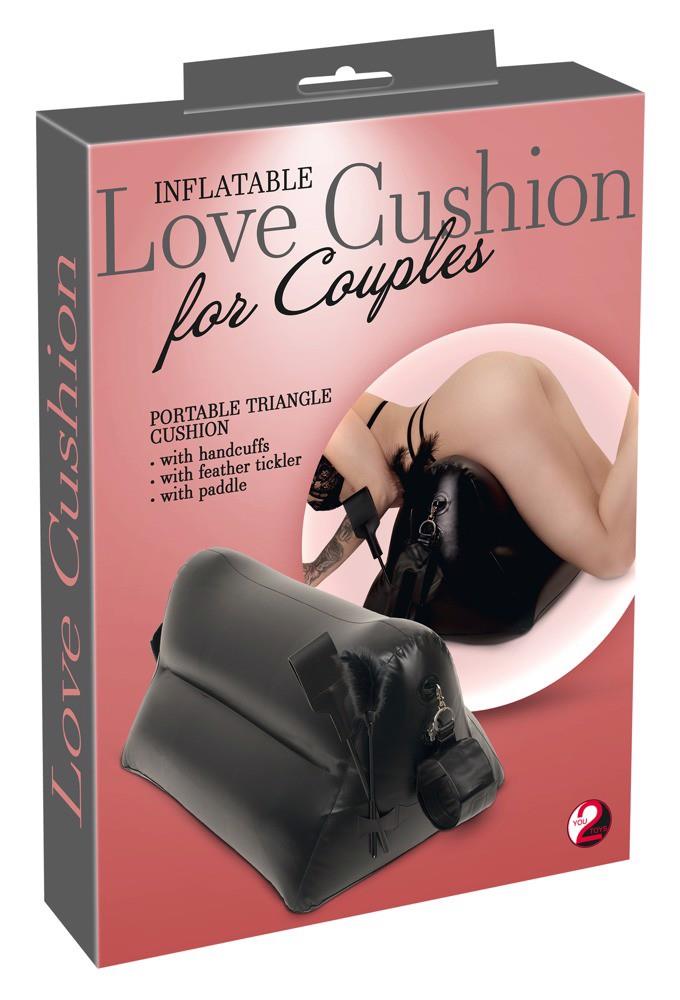 2-Love Cushion Portable Triangle-2