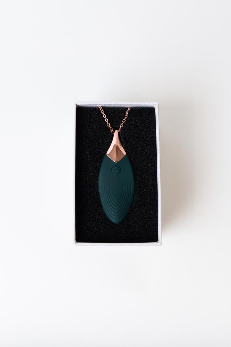 4-Vibrating necklace Liberty Leaf-4