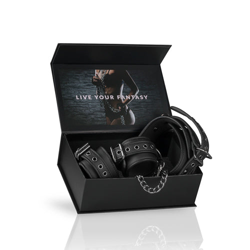 14-Kajdanki-Leather Collar With Handcuffs-14
